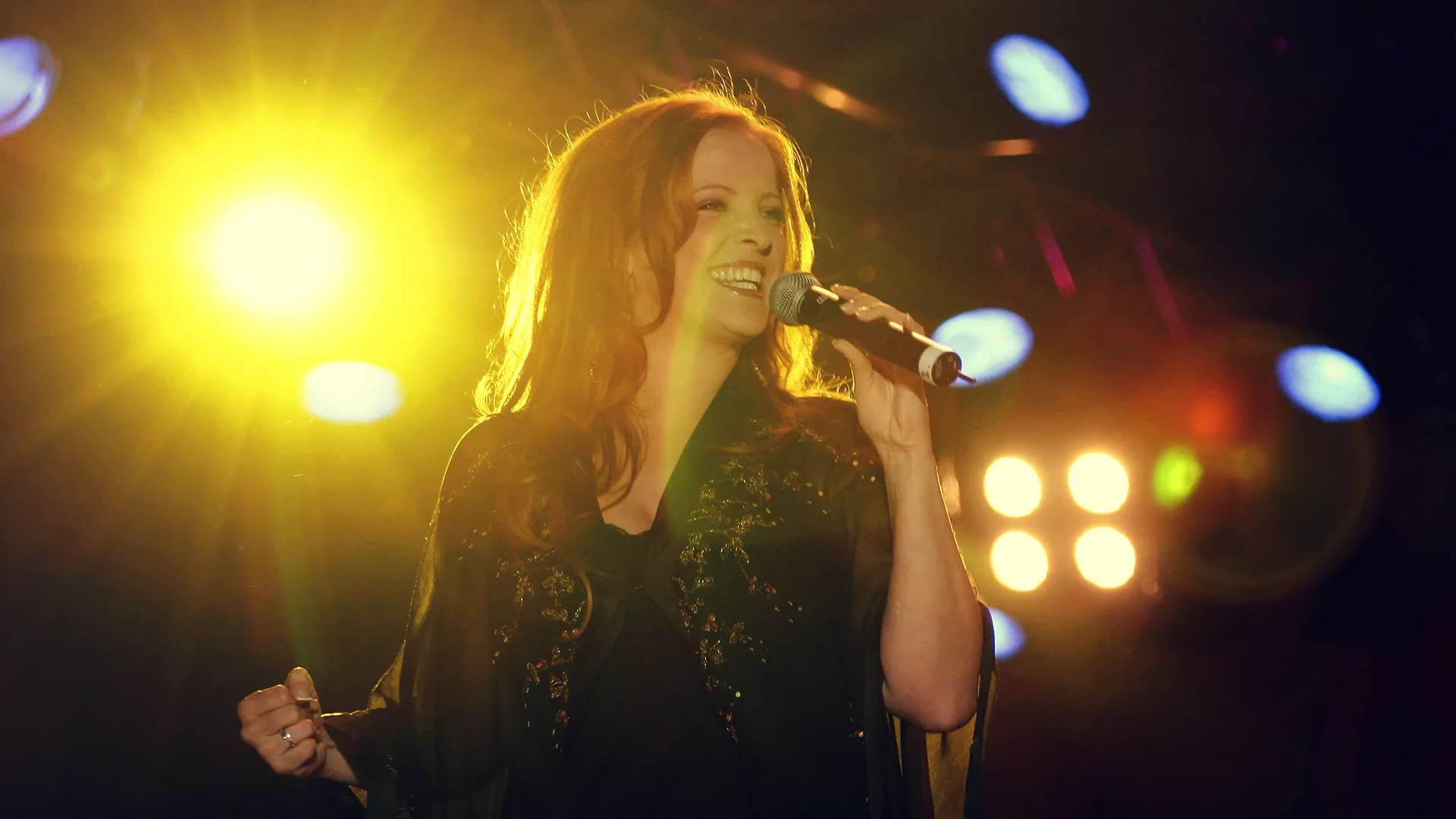 Shirly Clamp uppträder på Rix FM Festival 2005